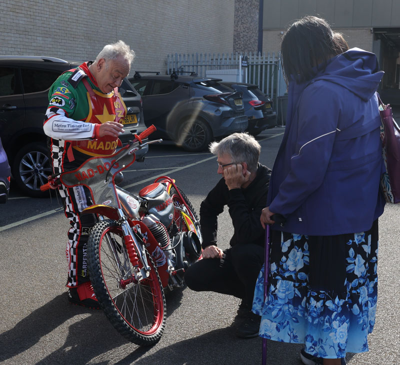 Speedway bike demonstration