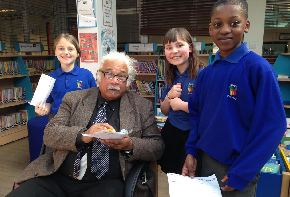 Charlie Phillips and children from Barlby Primary School